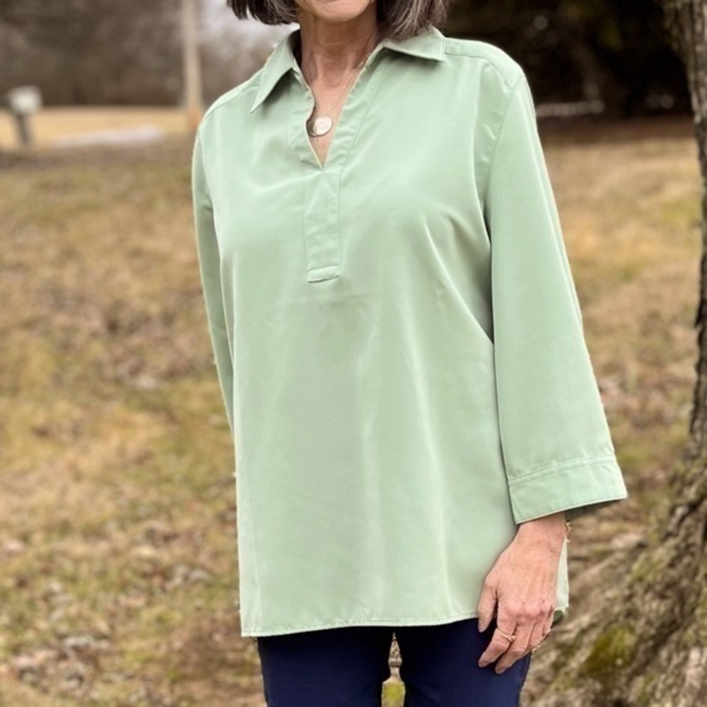 TravelSmith v-neck collared tunic